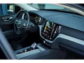Volvo XC60 (2021) thumbnail 50