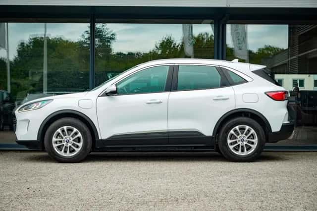 Ford Kuga (2022) thumbnail 3