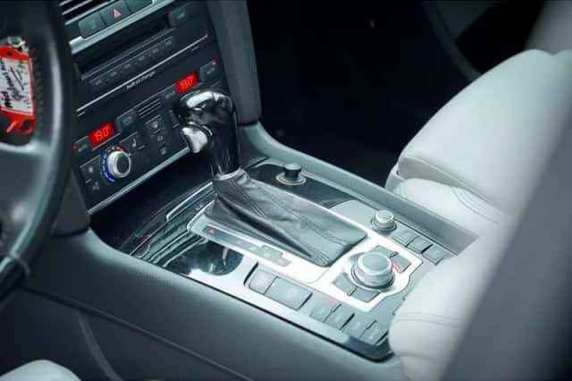 Audi Q7 (2007) thumbnail 16