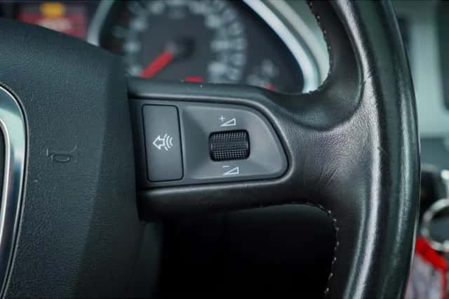 Audi Q7 (2007) thumbnail 17