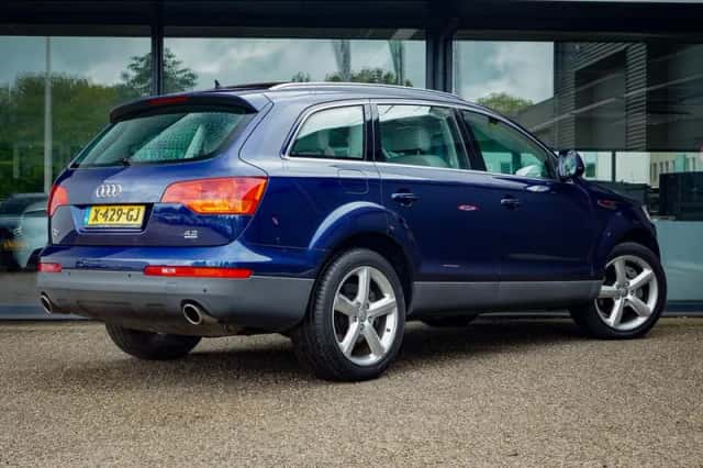 Audi Q7 (2007) thumbnail 4