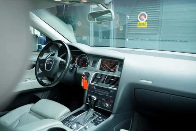 Audi Q7 (2007) thumbnail 45