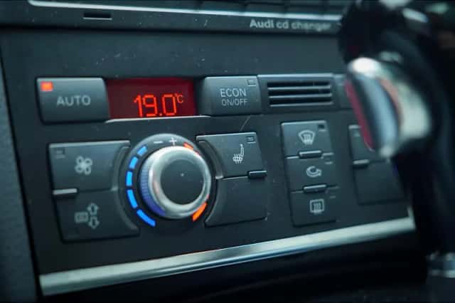 Audi Q7 (2007) thumbnail 56
