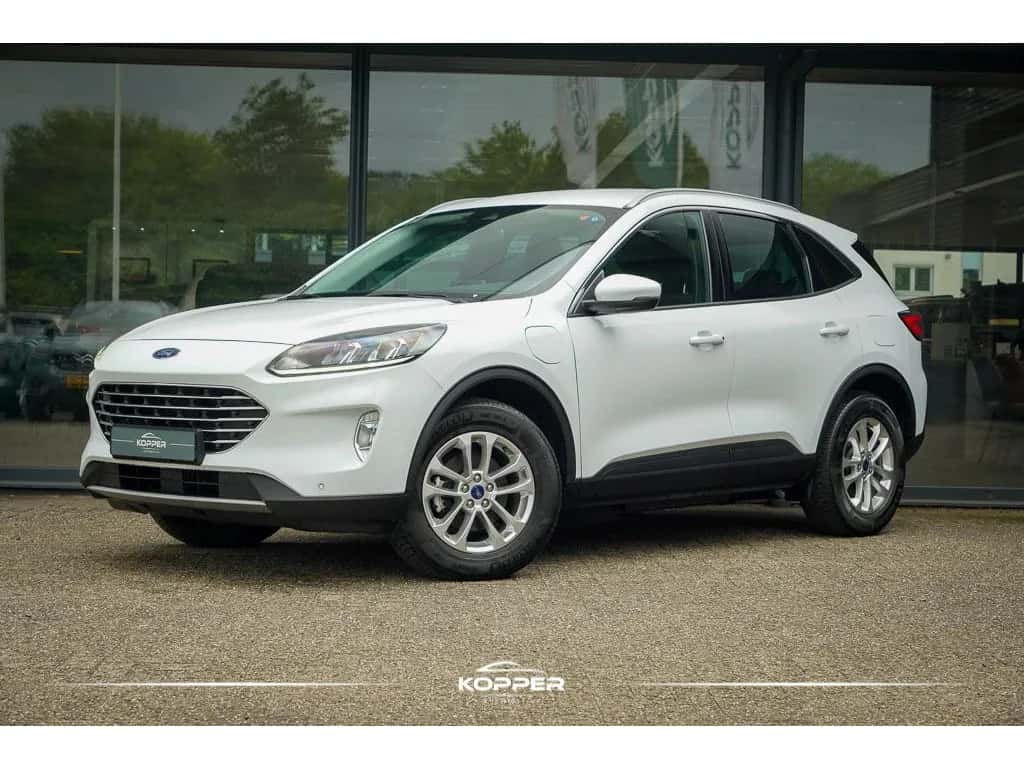 Ford Kuga (2022) — foto 1