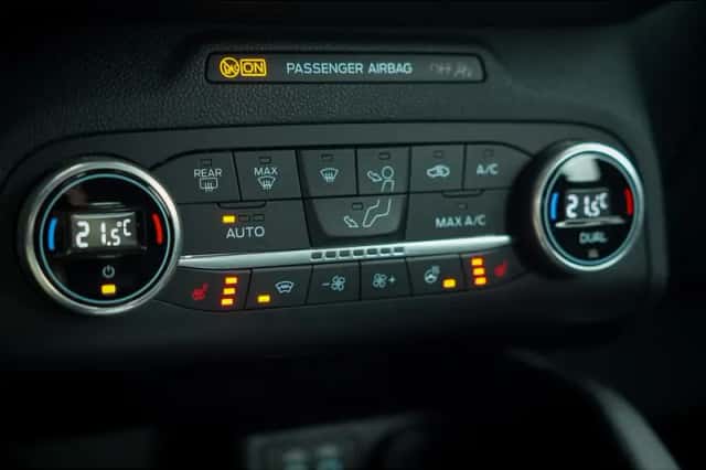 Ford Kuga (2022) thumbnail 19