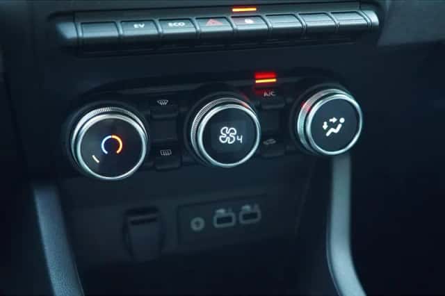 Renault Clio (2024) thumbnail 19