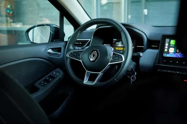Renault Clio (2024) thumbnail 31