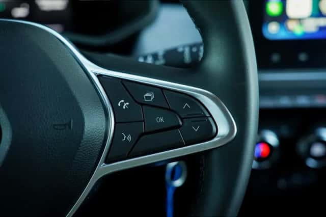 Renault Clio (2024) thumbnail 38