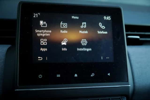 Renault Clio (2024) thumbnail 39