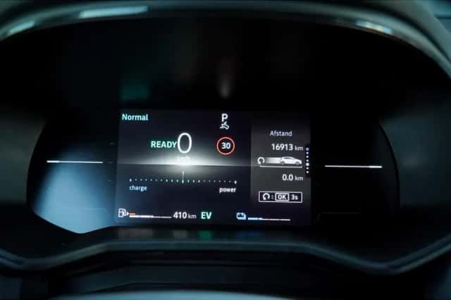 Renault Clio (2024) thumbnail 5