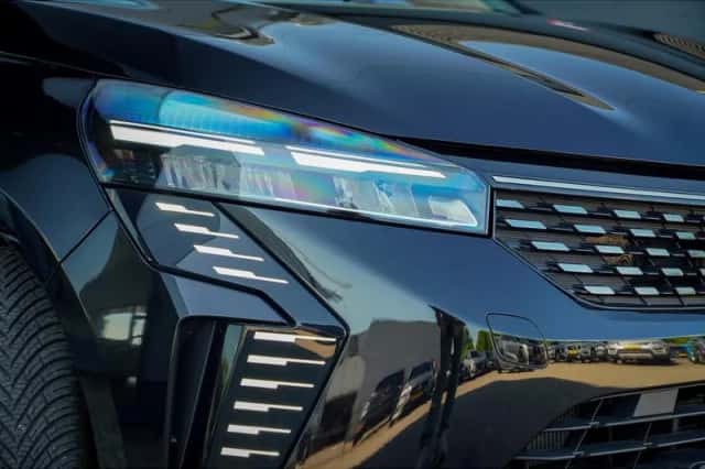 Renault Clio (2024) thumbnail 10