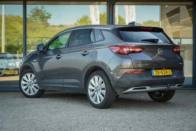 Opel Grandland X (2019) thumbnail 14