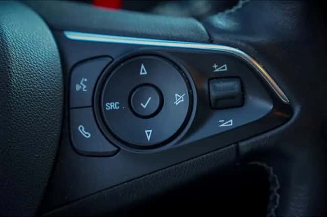 Opel Grandland X (2019) thumbnail 17