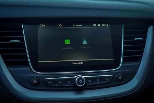 Opel Grandland X (2019) thumbnail 19