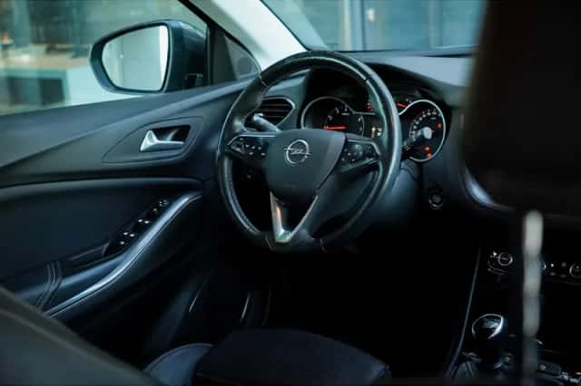 Opel Grandland X (2019) thumbnail 34