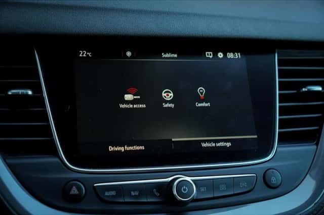 Opel Grandland X (2019) thumbnail 42