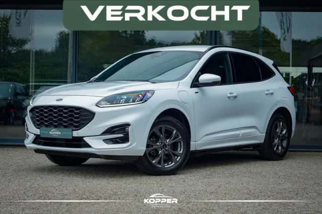 Ford Kuga (2022) thumbnail 1