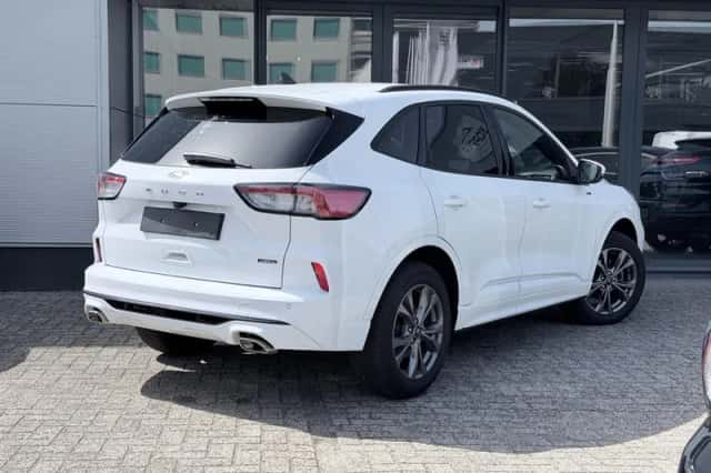 Ford Kuga (2022) thumbnail 15
