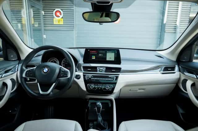 BMW X1 (2020) thumbnail 7