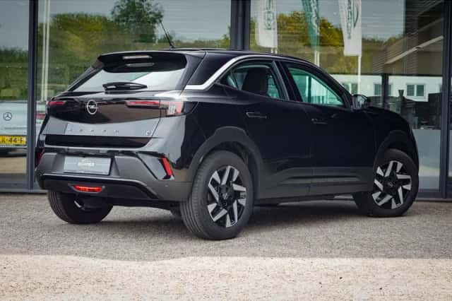 Opel Mokka-e (2025) thumbnail 4
