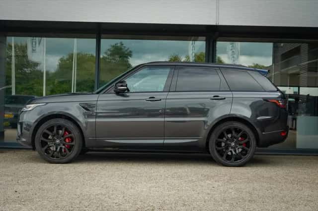 Land Rover Range Rover Sport (2021) thumbnail 3