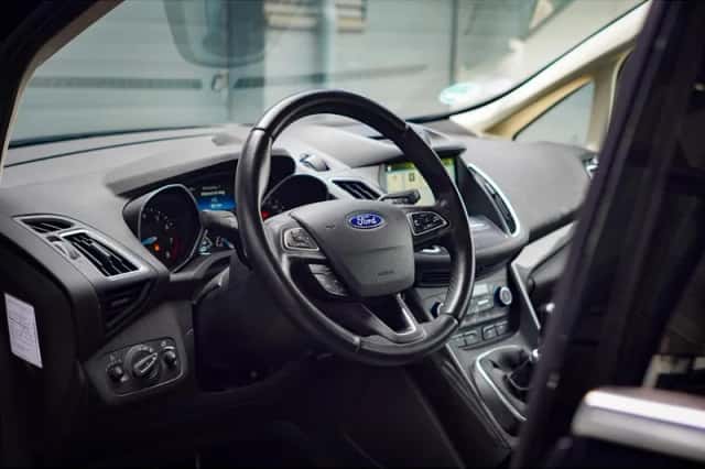 Ford C-Max (2018) thumbnail 6