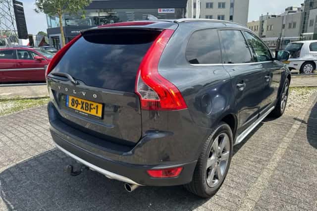 Volvo XC60 (2012) thumbnail 6