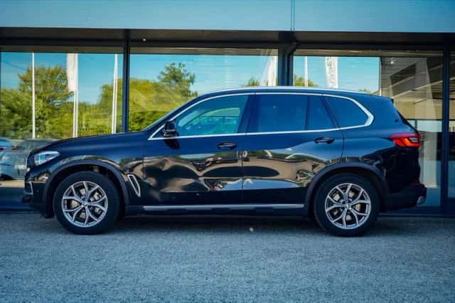 BMW X5 (2019) thumbnail 3