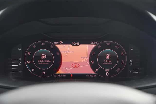Škoda Karoq (2019) thumbnail 5