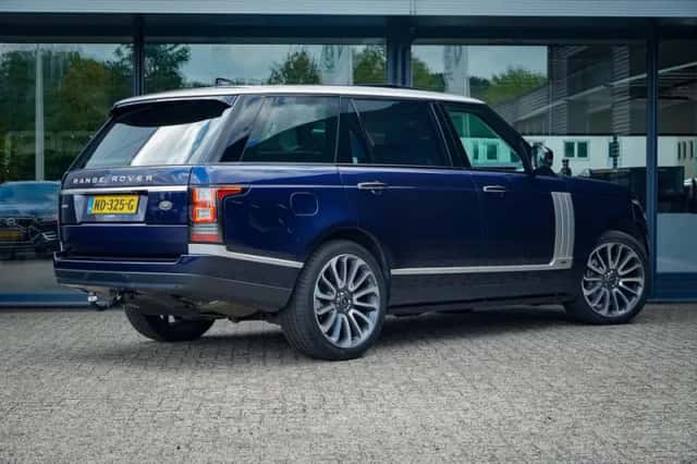 Land Rover Range Rover (2017) thumbnail 4