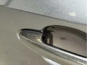 Toyota RAV4 (2022) thumbnail 31