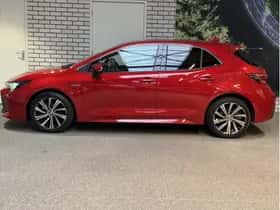 Toyota Corolla (2021) thumbnail 2