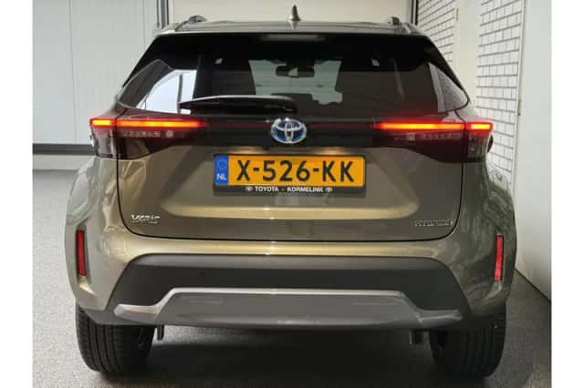 Toyota Yaris Cross (2023) thumbnail 4
