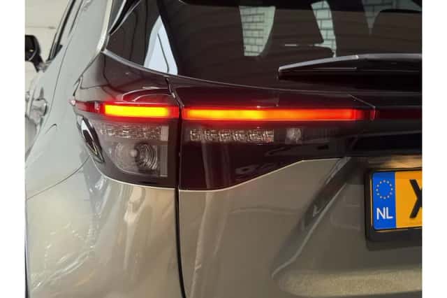 Toyota Yaris Cross (2023) thumbnail 6
