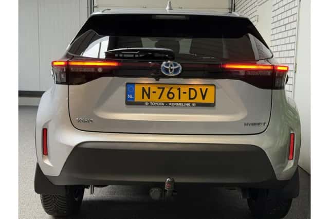 Toyota Yaris Cross (2021) thumbnail 4