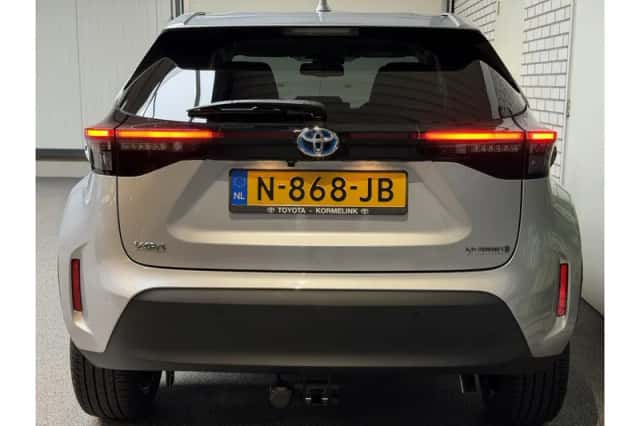 Toyota Yaris Cross (2021) thumbnail 4