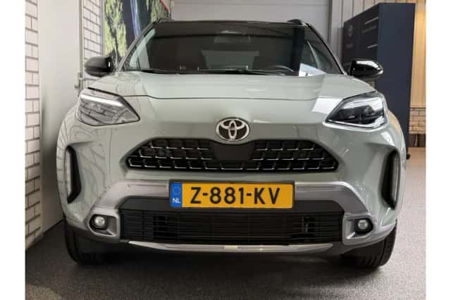 Toyota Yaris Cross (2024) thumbnail 3