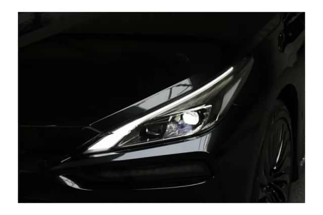 Toyota Mirai (2021) thumbnail 5