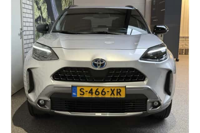 Toyota Yaris Cross (2023) thumbnail 3