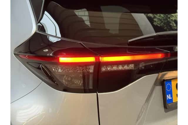 Toyota Yaris Cross (2023) thumbnail 6