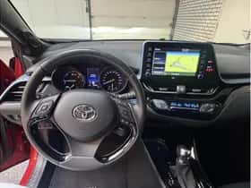 Toyota C-HR (2021) thumbnail 19