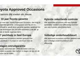 Toyota C-HR (2021) thumbnail 41
