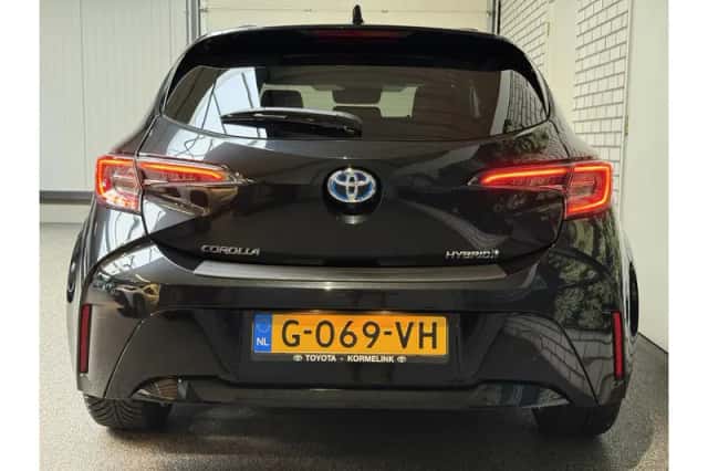 Toyota Corolla (2019) thumbnail 4