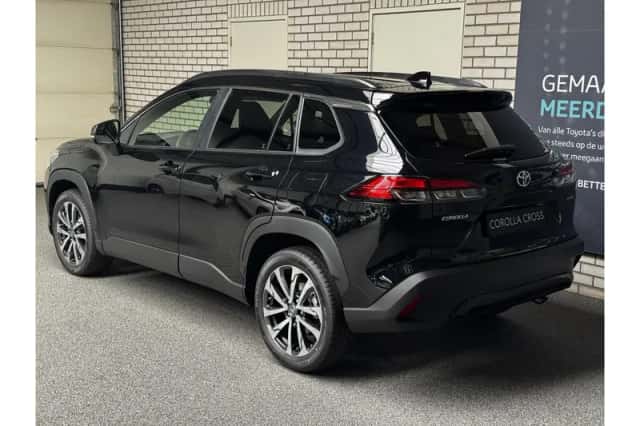 Toyota Corolla (2025) thumbnail 4