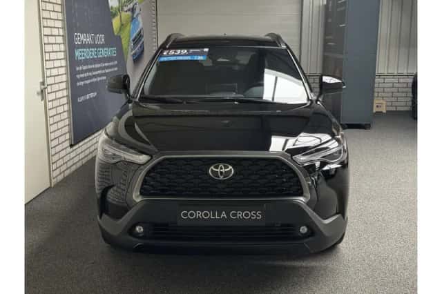 Toyota Corolla (2025) thumbnail 5