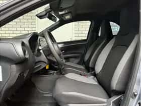 Toyota Aygo X (2024) thumbnail 11