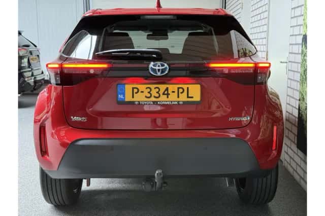 Toyota Yaris Cross (2022) thumbnail 4