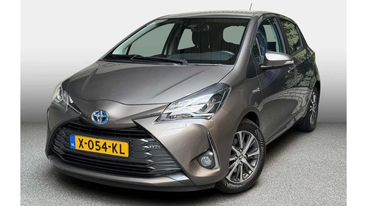 Toyota Yaris (2019) — foto 1