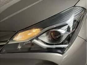 Toyota Yaris (2019) thumbnail 5