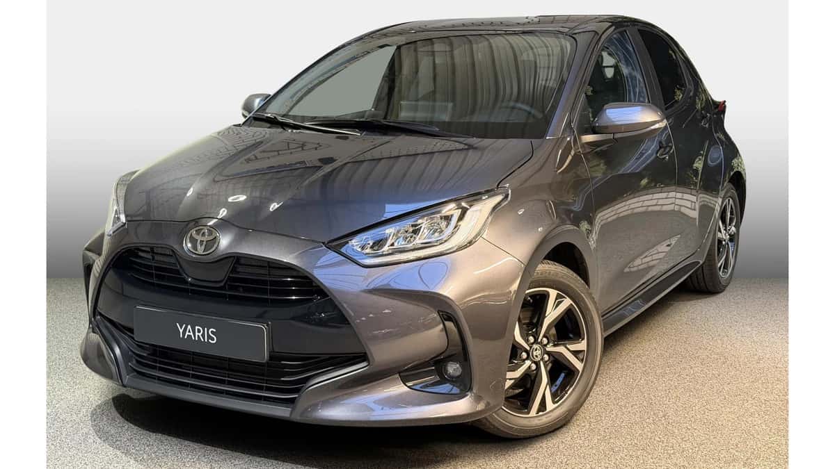 Toyota Yaris (2024) — foto 1